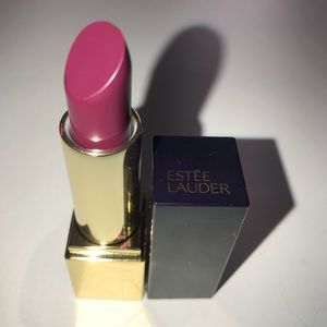 Estée Lauder Sculpting Lipstick